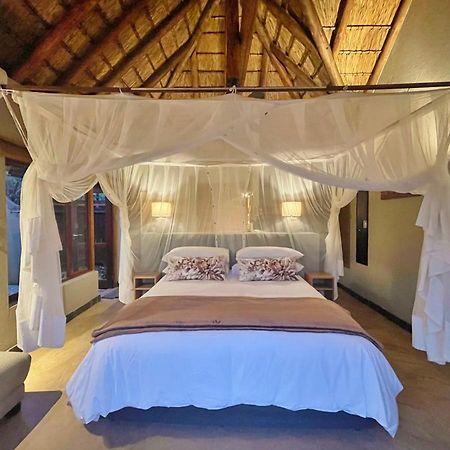 10 Raptors Lodge Hoedspruit Extérieur photo