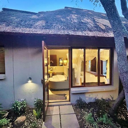 10 Raptors Lodge Hoedspruit Extérieur photo