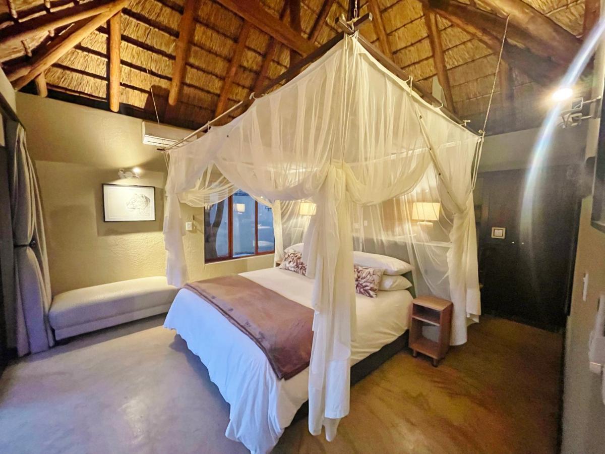 10 Raptors Lodge Hoedspruit Extérieur photo