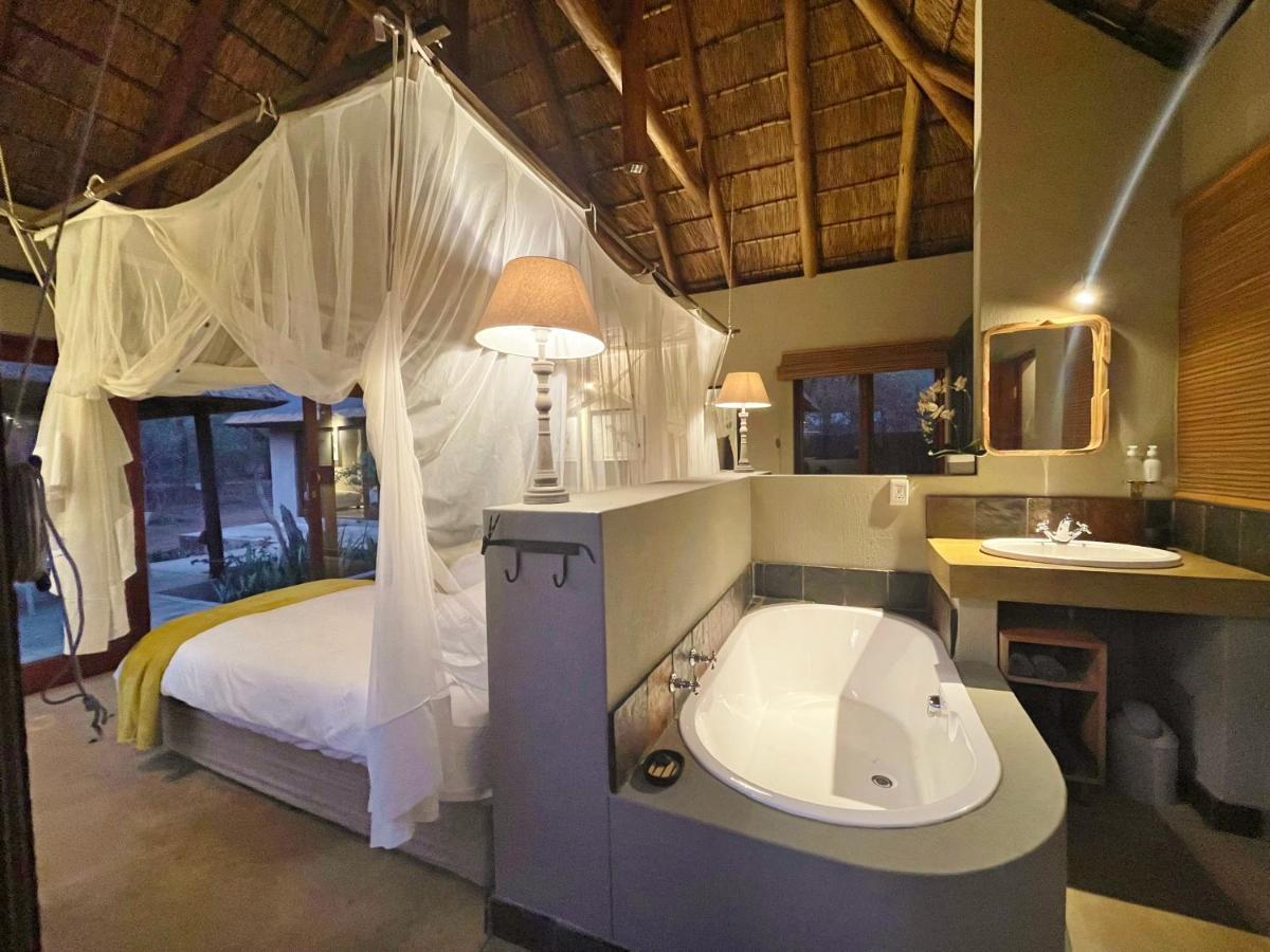 10 Raptors Lodge Hoedspruit Extérieur photo